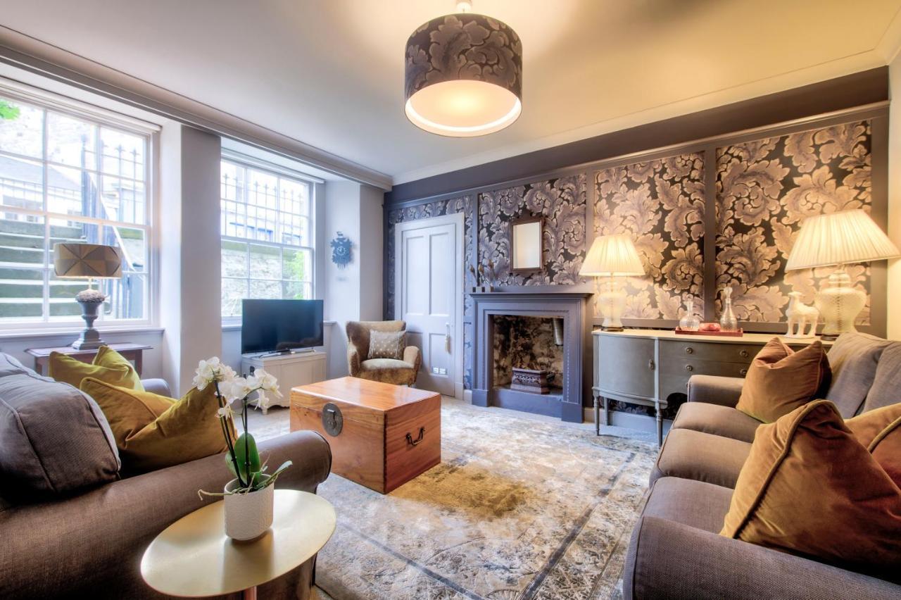 Hamilton Place - Beautiful And With Private Entrance Sleeps 4 Appartement *